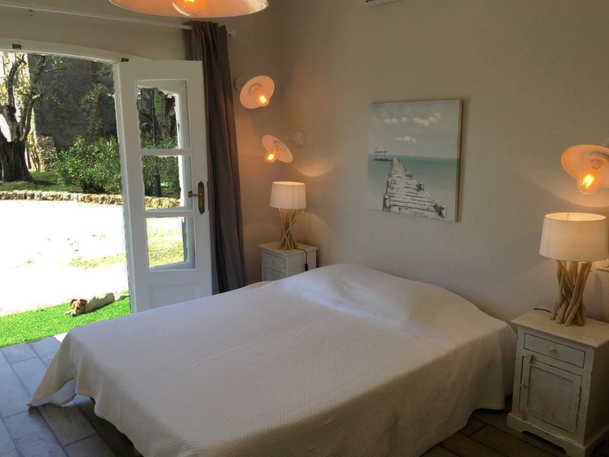 Bed and Breakfast Le Champmazet La Roquette-sur-Siagne Exteriér fotografie
