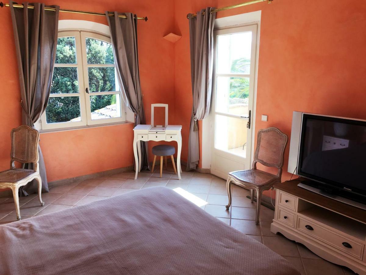 Bed and Breakfast Le Champmazet La Roquette-sur-Siagne Exteriér fotografie
