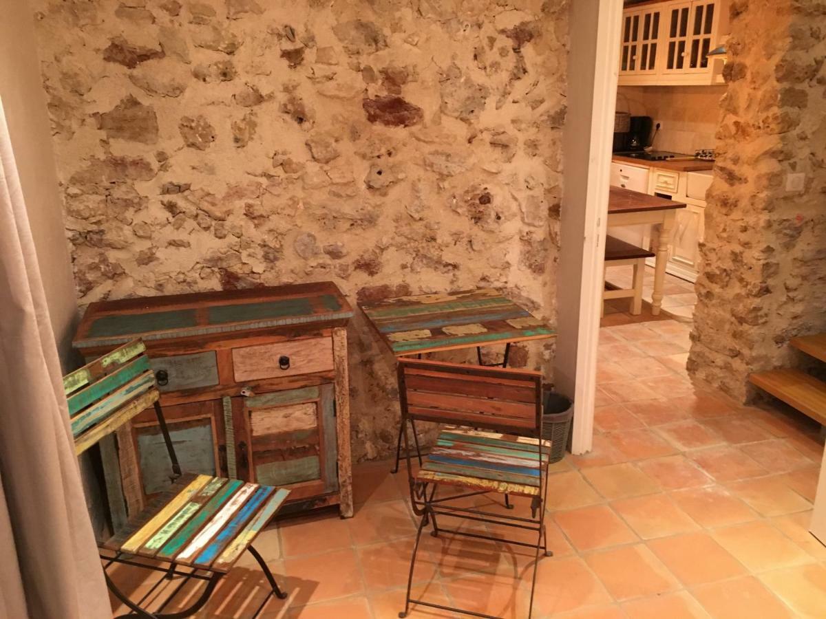 Bed and Breakfast Le Champmazet La Roquette-sur-Siagne Exteriér fotografie